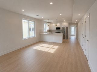 53 Burrell 2, Bolton, MA 02119