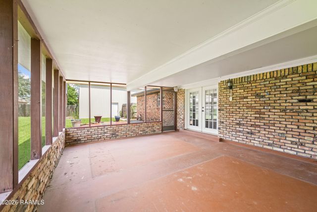 410 N Locksley Drive, Lafayette, LA 70508