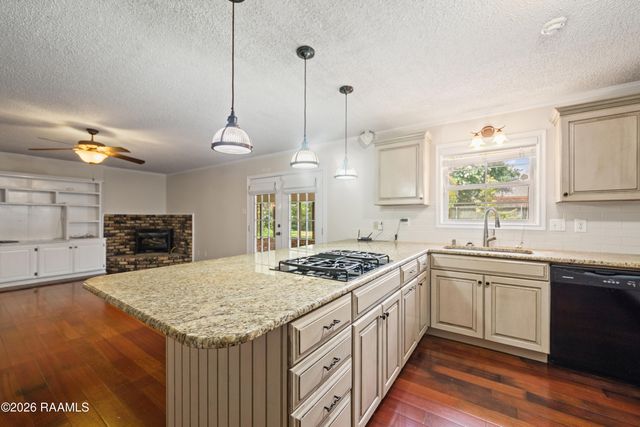 410 N Locksley Drive, Lafayette, LA 70508