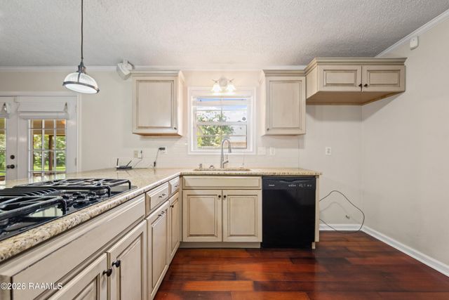 410 N Locksley Drive, Lafayette, LA 70508
