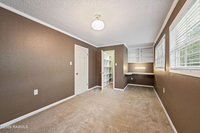410 N Locksley Drive, Lafayette, LA 70508