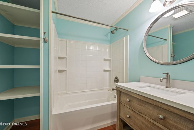410 N Locksley Drive, Lafayette, LA 70508