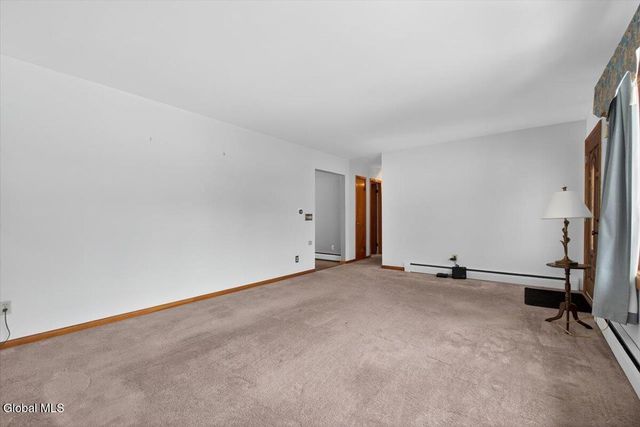 25 Dino Drive, Malta, NY 12019