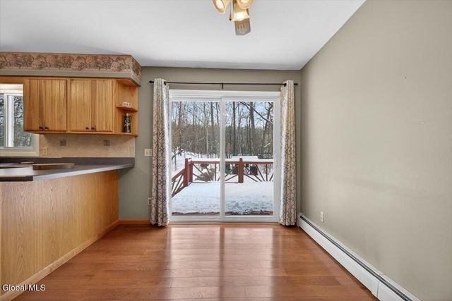 25 Dino Drive, Malta, NY 12019