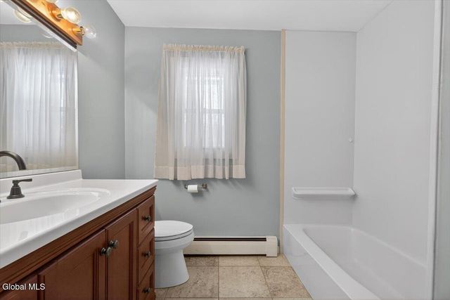 25 Dino Drive, Malta, NY 12019