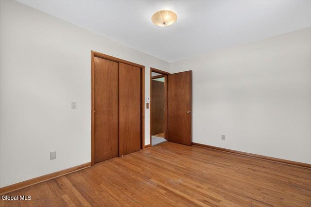 25 Dino Drive, Malta, NY 12019