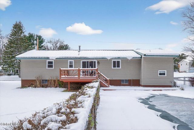 25 Dino Drive, Malta, NY 12019