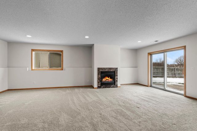 935 Aspen Lane, Montrose, MN 55363