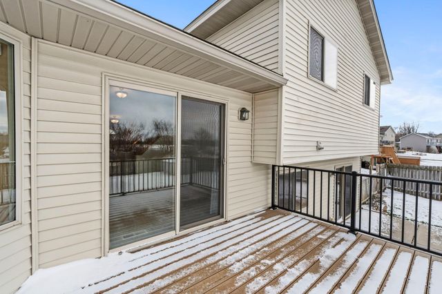 935 Aspen Lane, Montrose, MN 55363