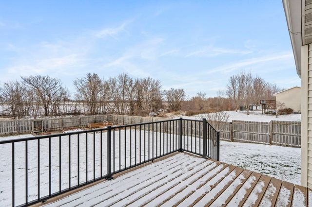 935 Aspen Lane, Montrose, MN 55363