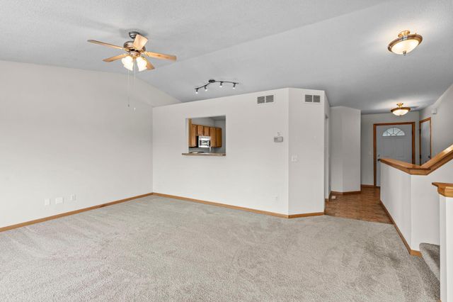 935 Aspen Lane, Montrose, MN 55363