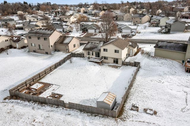 935 Aspen Lane, Montrose, MN 55363