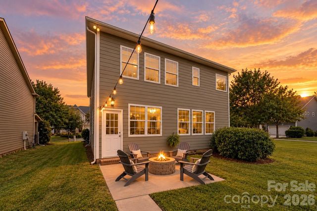 2015 Kensley Drive, Waxhaw, NC 28173
