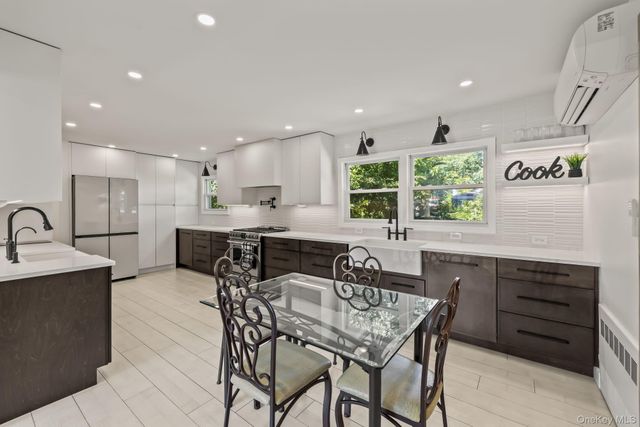 17 Sunset Drive, Suffern, NY 10901