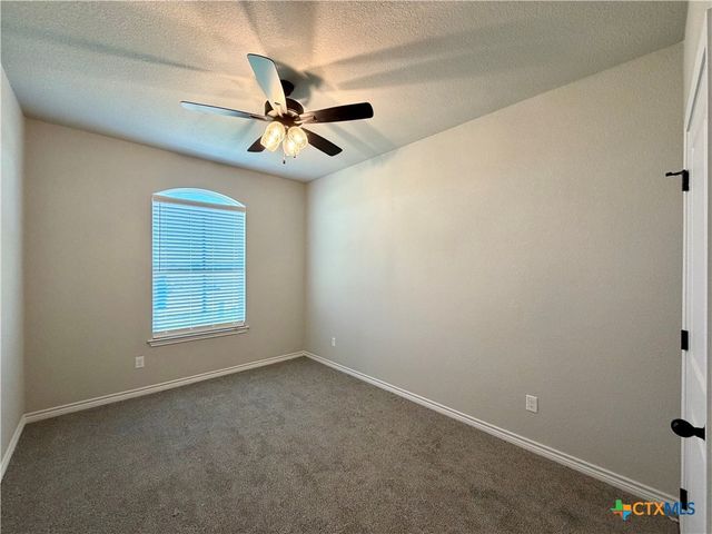 2576 Settlers Oak Drive, Belton, TX 76513