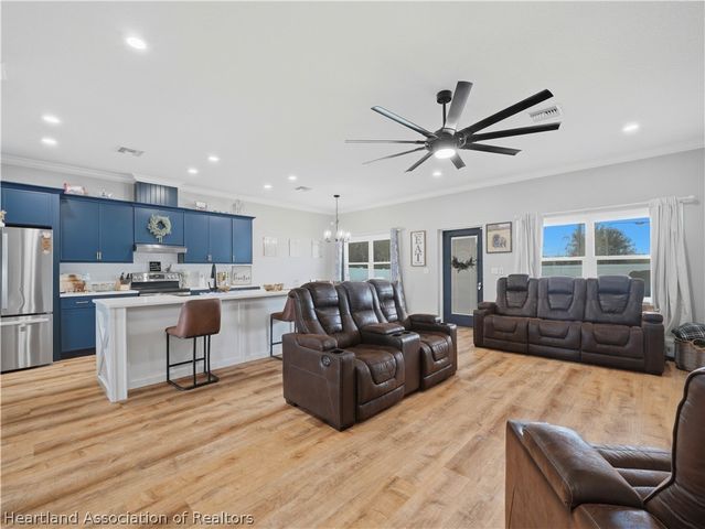 211 Hidden Creek Circle, Wauchula, FL 33873
