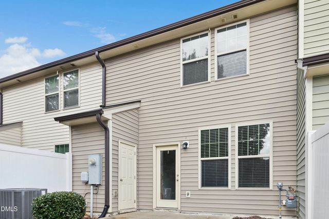 4208 Tain Burgh Court, Wake Forest, NC 27587