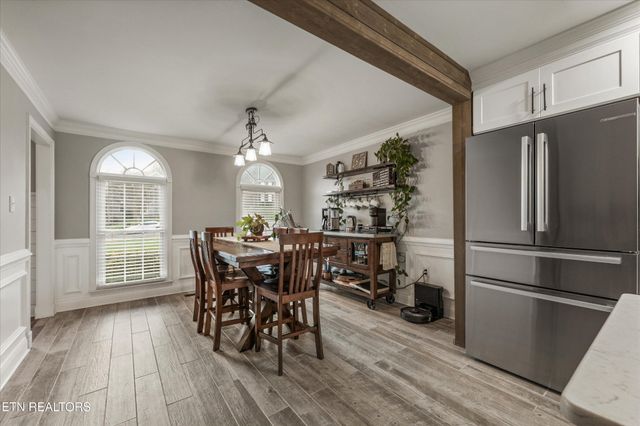 1942 Cedardale Lane, Knoxville, TN 37932