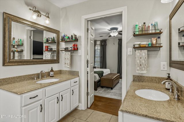 1942 Cedardale Lane, Knoxville, TN 37932