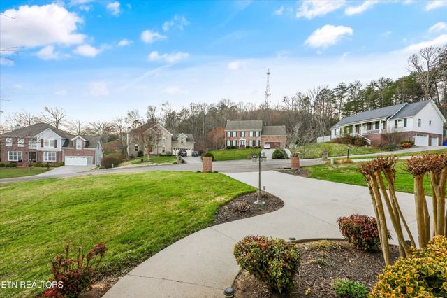 1942 Cedardale Lane, Knoxville, TN 37932