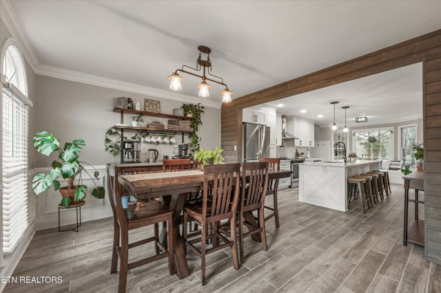 1942 Cedardale Lane, Knoxville, TN 37932