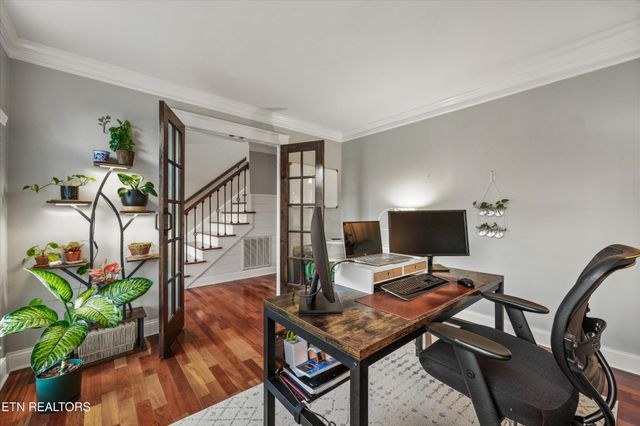 1942 Cedardale Lane, Knoxville, TN 37932