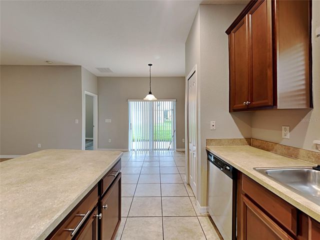 121 ISLAMORADA WAY, Sanford, FL 32771