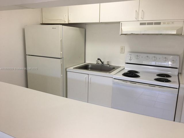 291 NW 177th St C-117, Miami Gardens, FL 33169