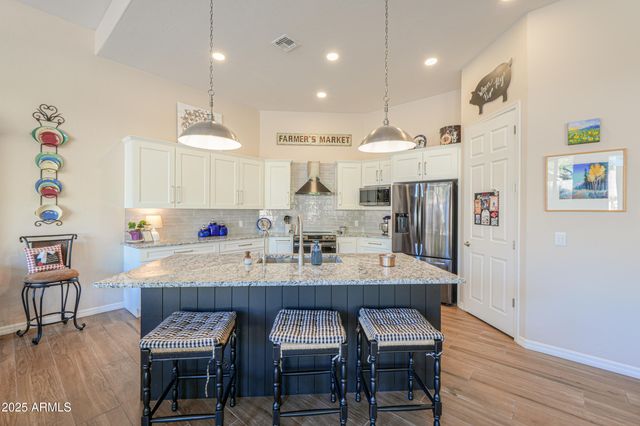 308 E CACTUS WREN Court, Casa Grande, AZ 85122