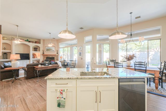 308 E CACTUS WREN Court, Casa Grande, AZ 85122