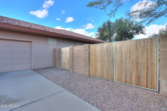 308 E CACTUS WREN Court, Casa Grande, AZ 85122