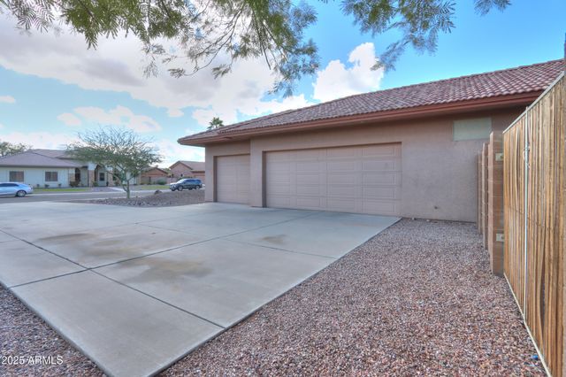 308 E CACTUS WREN Court, Casa Grande, AZ 85122