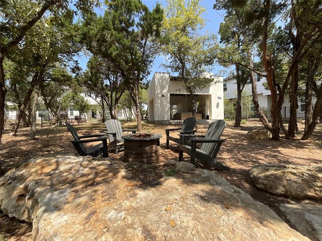 12001 Vista Parke DR 203, Austin, TX 78726