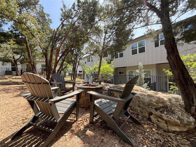 12001 Vista Parke DR 203, Austin, TX 78726