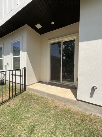 12001 Vista Parke DR 203, Austin, TX 78726