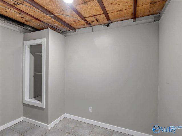 2402 Polk Drive NE, Huntsville, AL 35801