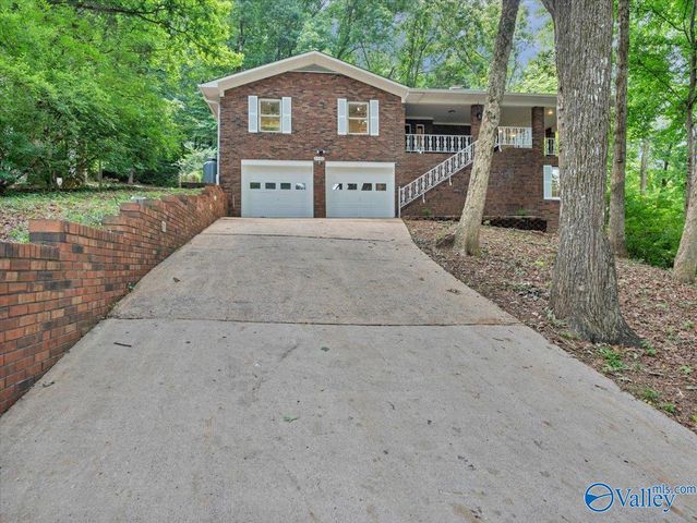 2402 Polk Drive NE, Huntsville, AL 35801