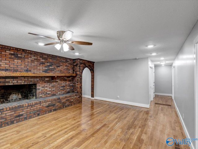 2402 Polk Drive NE, Huntsville, AL 35801