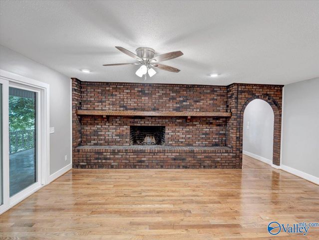 2402 Polk Drive NE, Huntsville, AL 35801