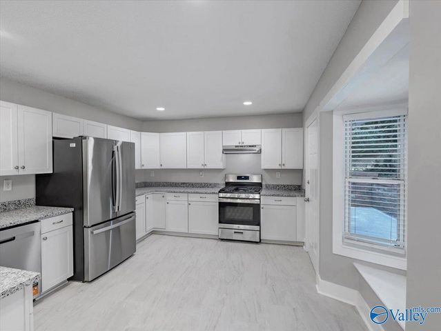 2402 Polk Drive NE, Huntsville, AL 35801