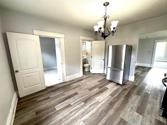 800 E Edison Avenue, Des Moines, IA 50315