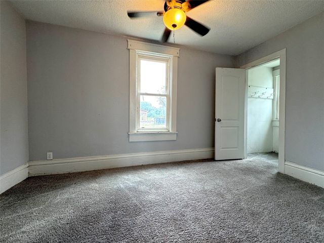 800 E Edison Avenue, Des Moines, IA 50315