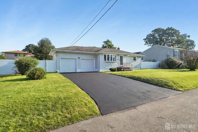 125 Cedar Street, Colonia, NJ 07067