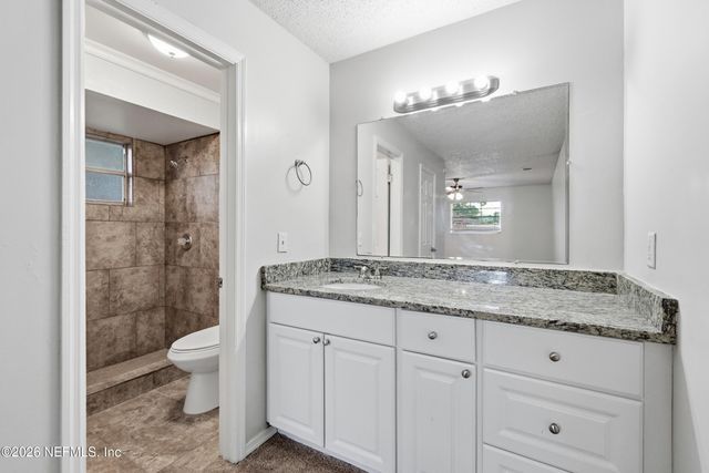 1631 WINDHAVEN Drive E, Jacksonville, FL 32225