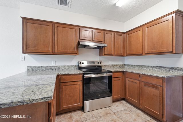 1631 WINDHAVEN Drive E, Jacksonville, FL 32225