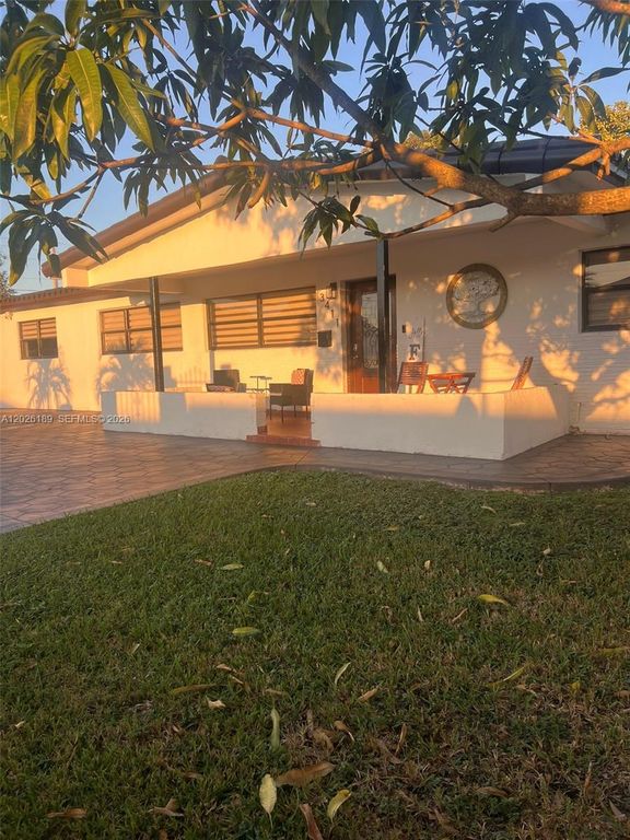3411 SW 121st Avenue, Miami, FL 33175