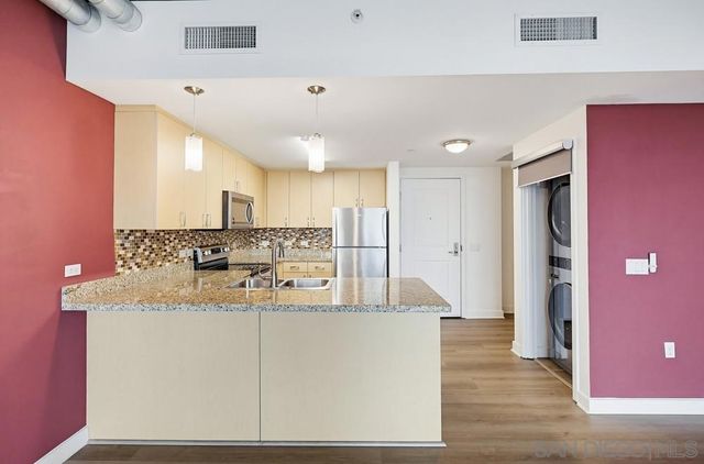 1080 Park Blvd 913, San Diego, CA 92101