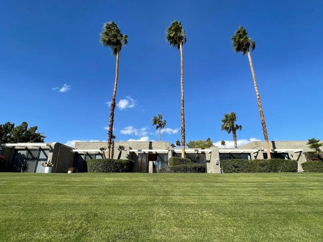 837 N Calle De Pinos, Palm Springs, CA 92262