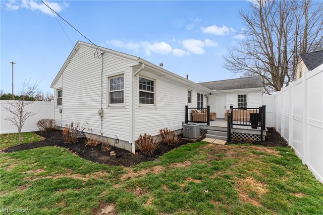 1006 Taggart Street NW, Massillon, OH 44646