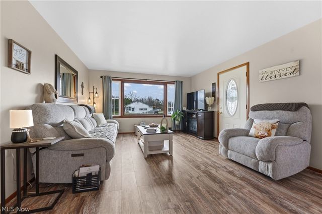 1006 Taggart Street NW, Massillon, OH 44646